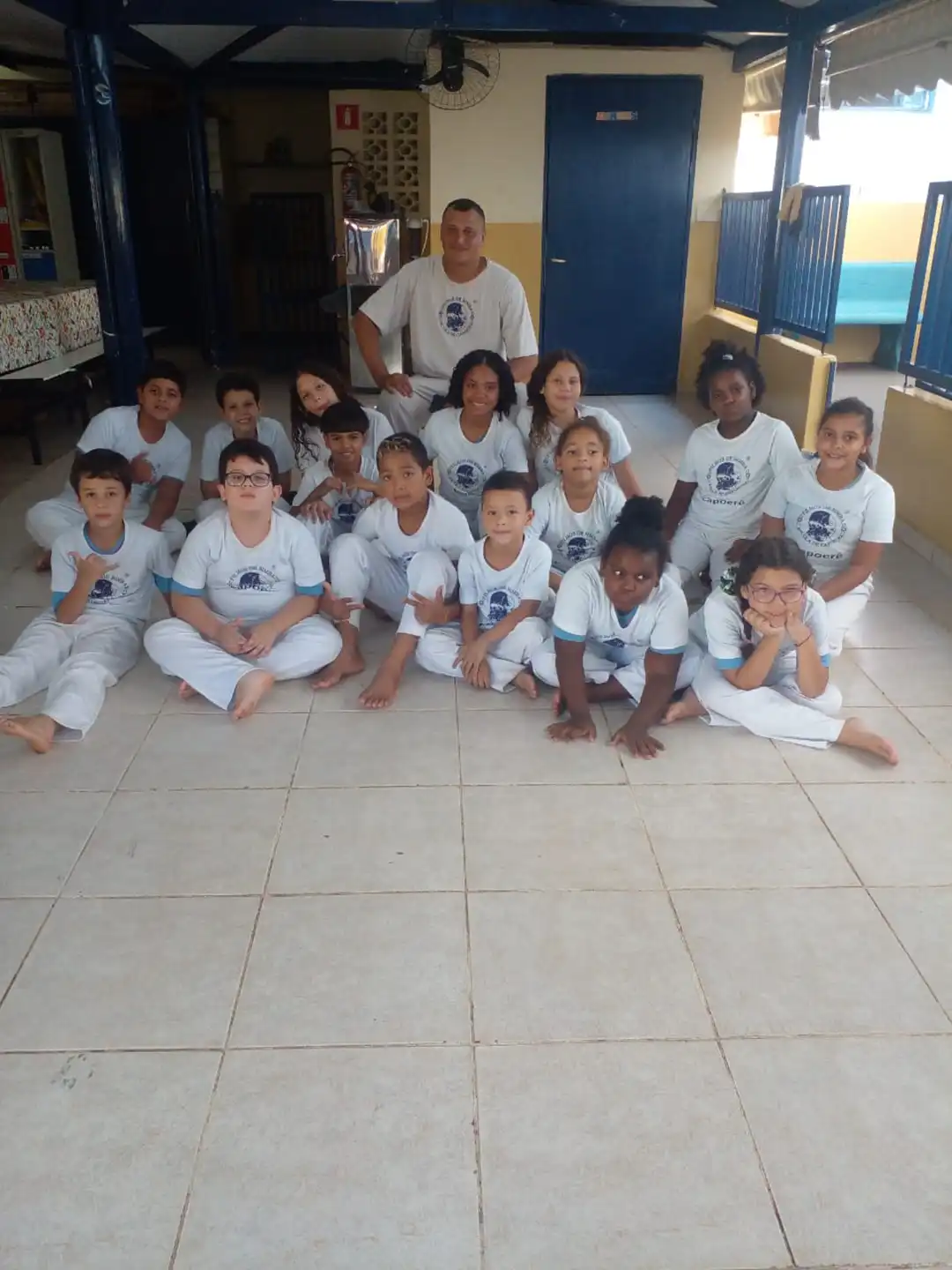 alunos reunidos